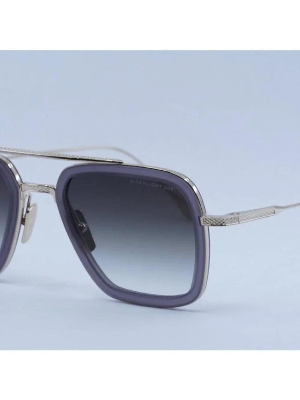 DITA authentic flight